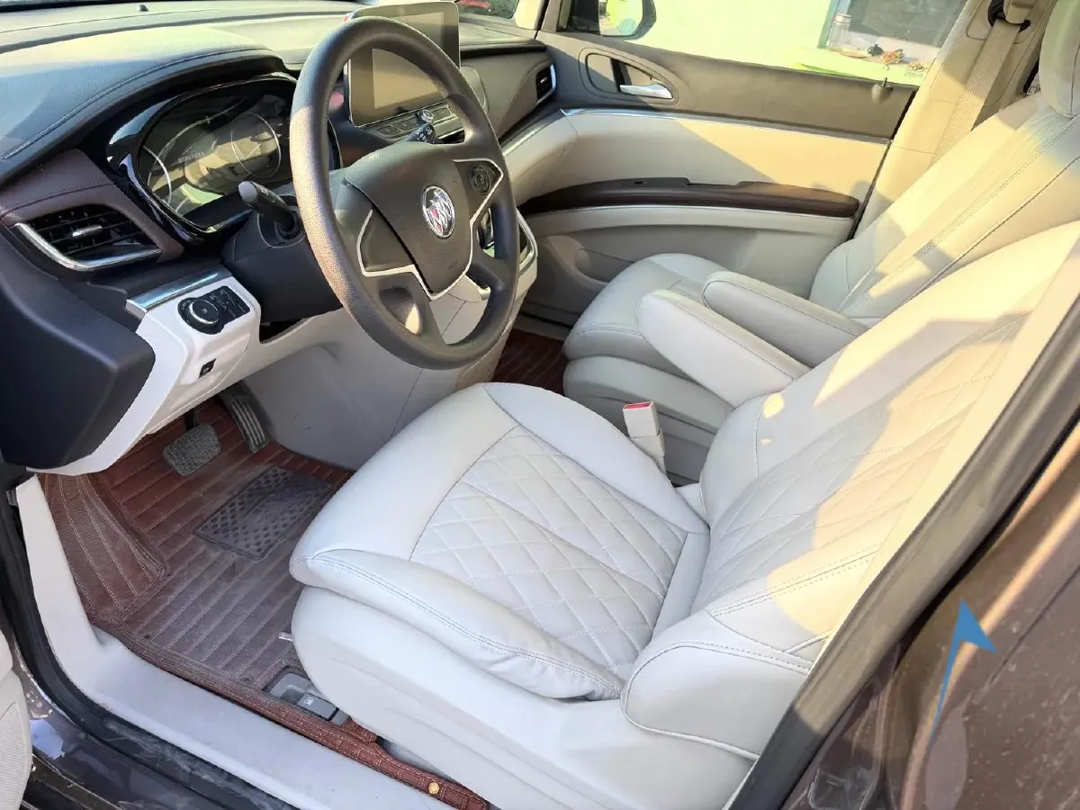 2021 Buick GL8 2.0T 237HP L4 9AT,autocango,china used car exporter,china ev exporter,chinese used car exporter,chinese used ev exporter