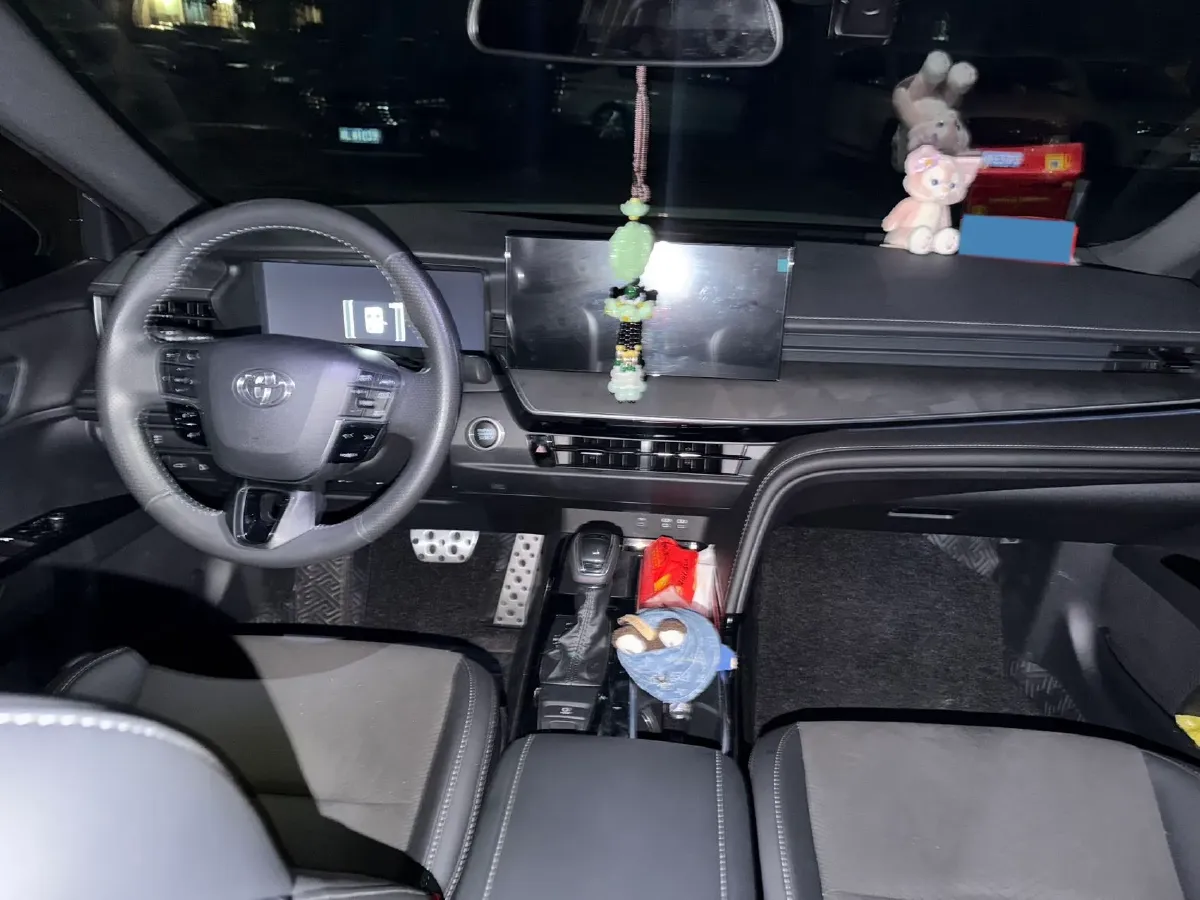 2026 Toyota Camry 2.0L 173HP L4 CVT,autocango,china used car exporter,china ev exporter,chinese used car exporter,chinese used ev exporter