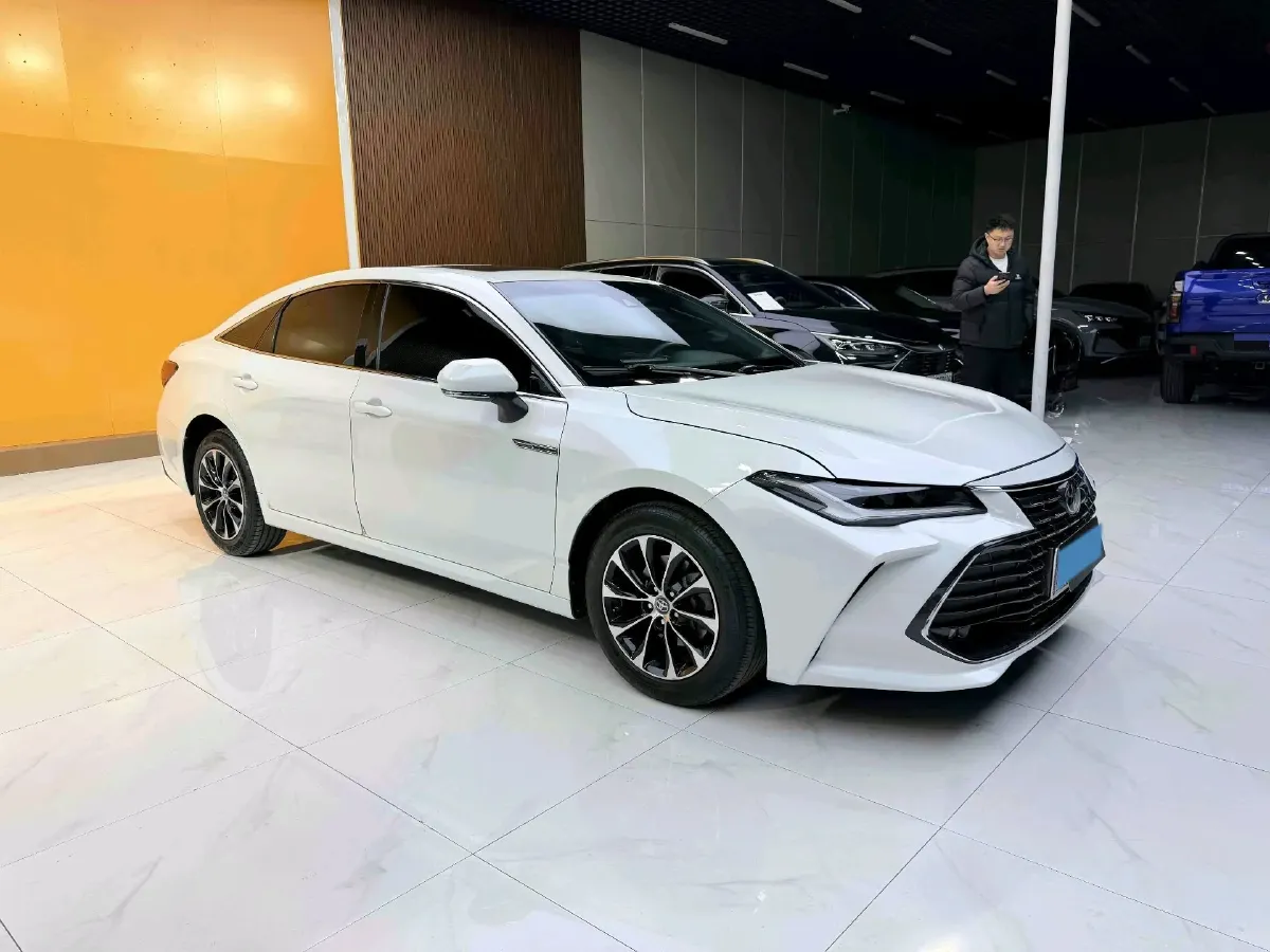 2022 Toyota Avalon 2.0L 178HP L4 CVT,autocango,china used car exporter,china ev exporter,chinese used car exporter,chinese used ev exporter