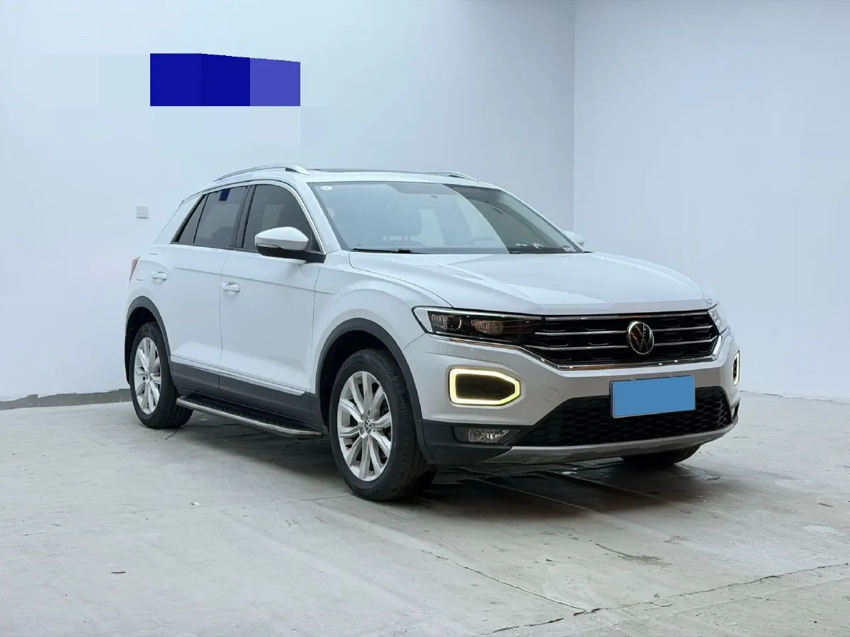 2021 Volkswagen T-Roc 1.4T 150HP L4 7DCT,autocango,china used car exporter,china ev exporter,chinese used car exporter,chinese used ev exporter