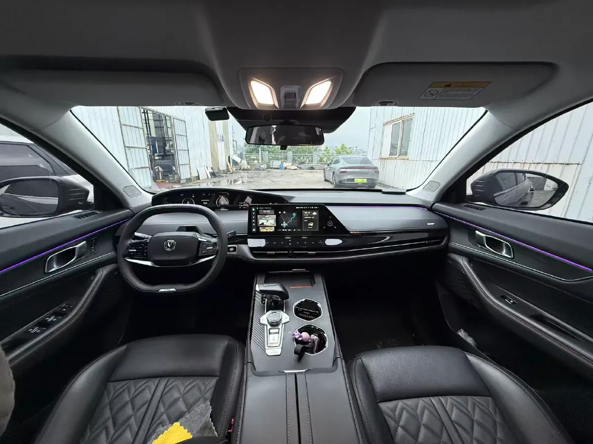 2022 Chevrolet Menlo BEV 61.1KWH,autocango,china used car exporter,china ev exporter,chinese used car exporter,chinese used ev exporter