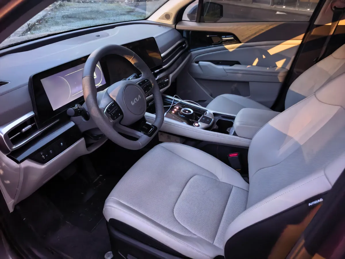 2025 Kia Sportage 1.5T 200HP L4 8AT,autocango,china used car exporter,china ev exporter,chinese used car exporter,chinese used ev exporter