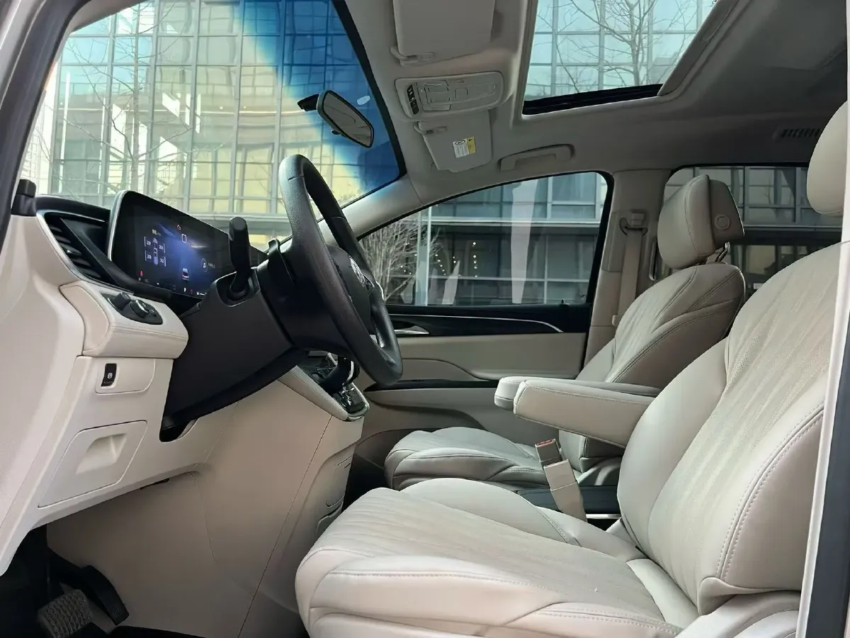 2023 Buick GL8 2.0T 237HP L4 9AT,autocango,china used car exporter,china ev exporter,chinese used car exporter,chinese used ev exporter