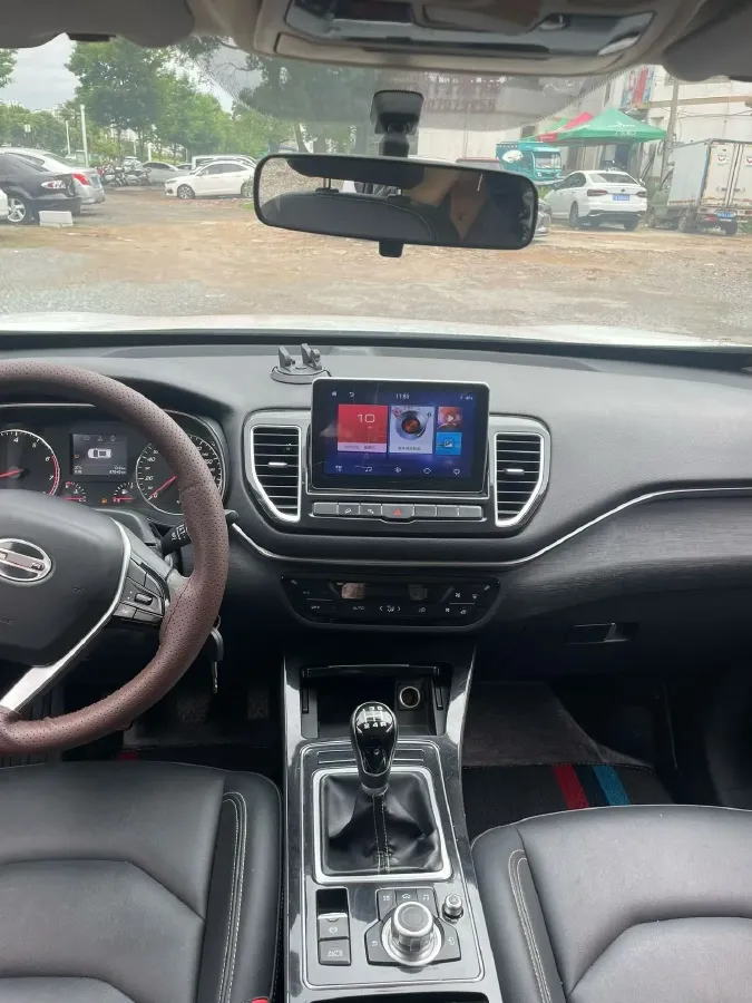 2018 FAW Senia R9 1.2T 143HP L4 5MT,autocango,china used car exporter,china ev exporter,chinese used car exporter,chinese used ev exporter