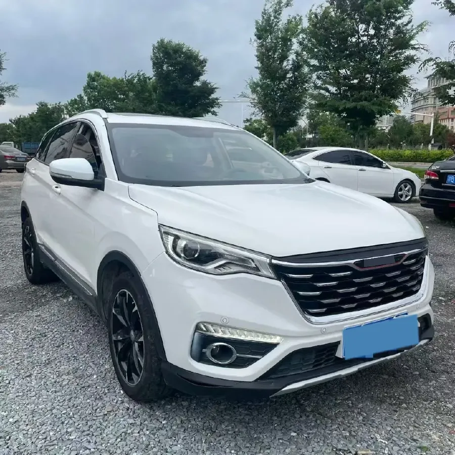2018 FAW Senia R9 1.2T 143HP L4 5MT,autocango,china used car exporter,china ev exporter,chinese used car exporter,chinese used ev exporter