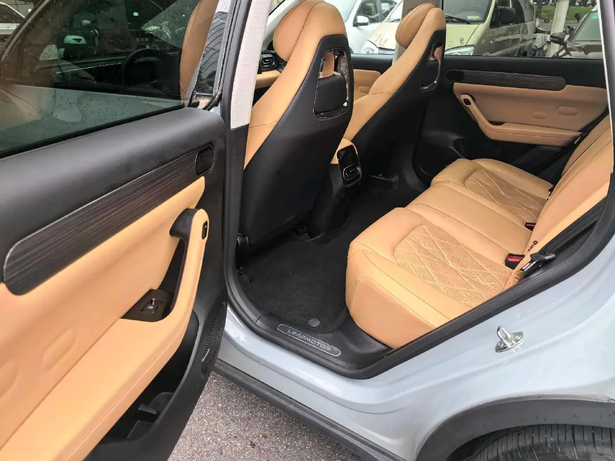 2024 Leapmotor C11 BEV 78.5KWH,autocango,china used car exporter,china ev exporter,chinese used car exporter,chinese used ev exporter