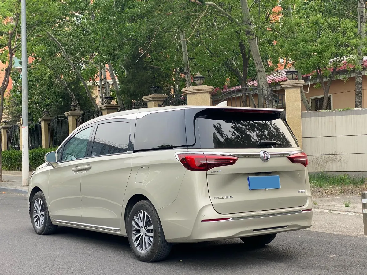 2023 Buick GL8 2.0T 237HP L4 9AT,autocango,china used car exporter,china ev exporter,chinese used car exporter,chinese used ev exporter