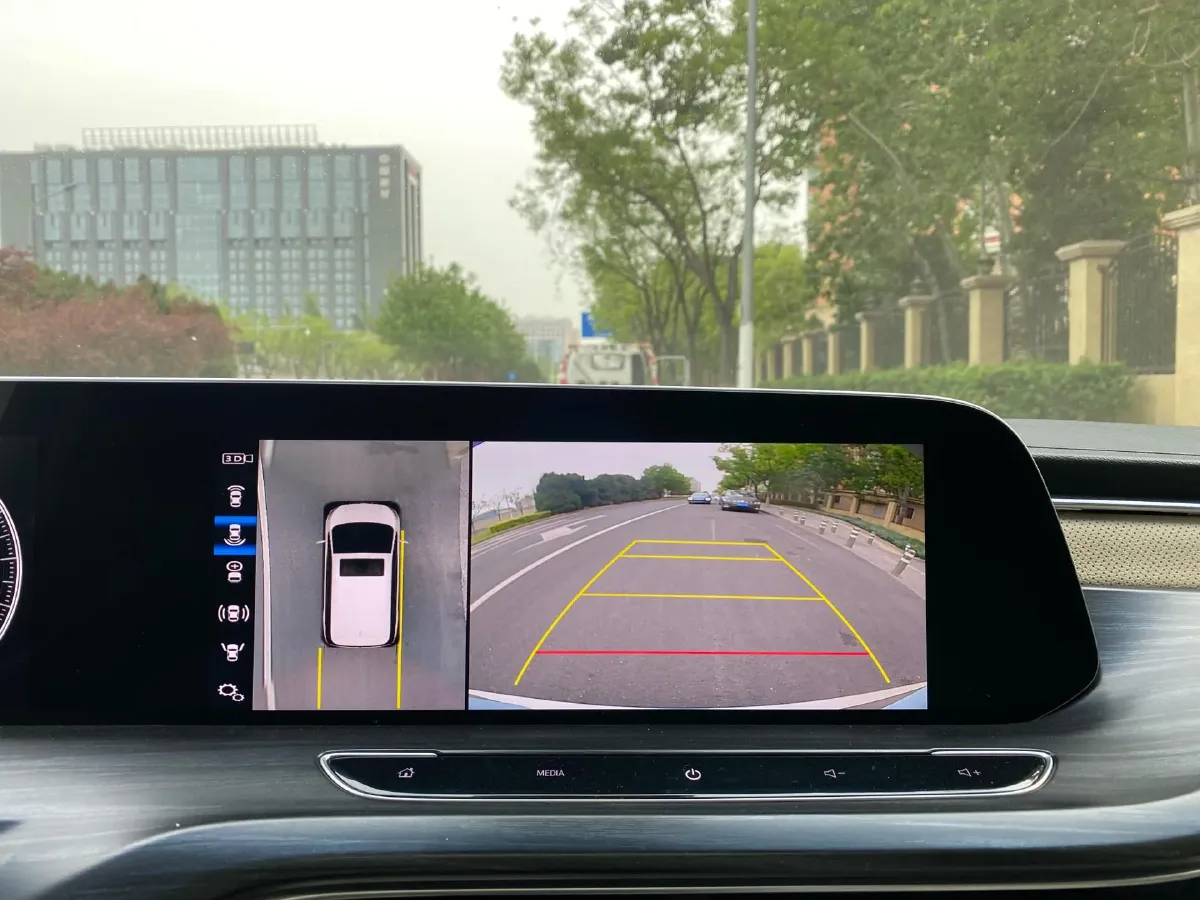 2023 Buick GL8 2.0T 237HP L4 9AT,autocango,china used car exporter,china ev exporter,chinese used car exporter,chinese used ev exporter