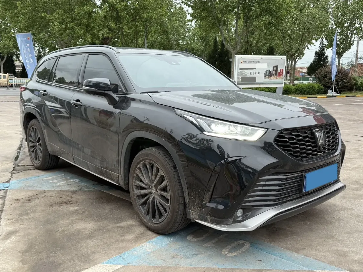 2024 Toyota Crown Kluger 2.0T 248HP L4 8AT,autocango,china used car exporter,china ev exporter,chinese used car exporter,chinese used ev exporter