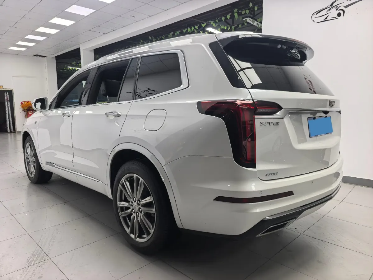 2022 Cadillac XT6 2.0T 237HP L4 9AT,autocango,china used car exporter,china ev exporter,chinese used car exporter,chinese used ev exporter