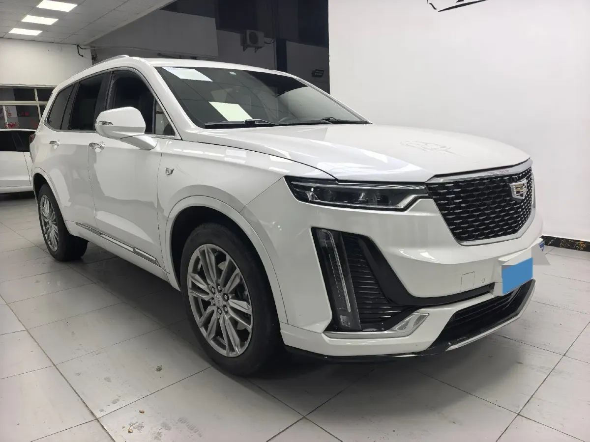 2022 Cadillac XT6 2.0T 237HP L4 9AT,autocango,china used car exporter,china ev exporter,chinese used car exporter,chinese used ev exporter