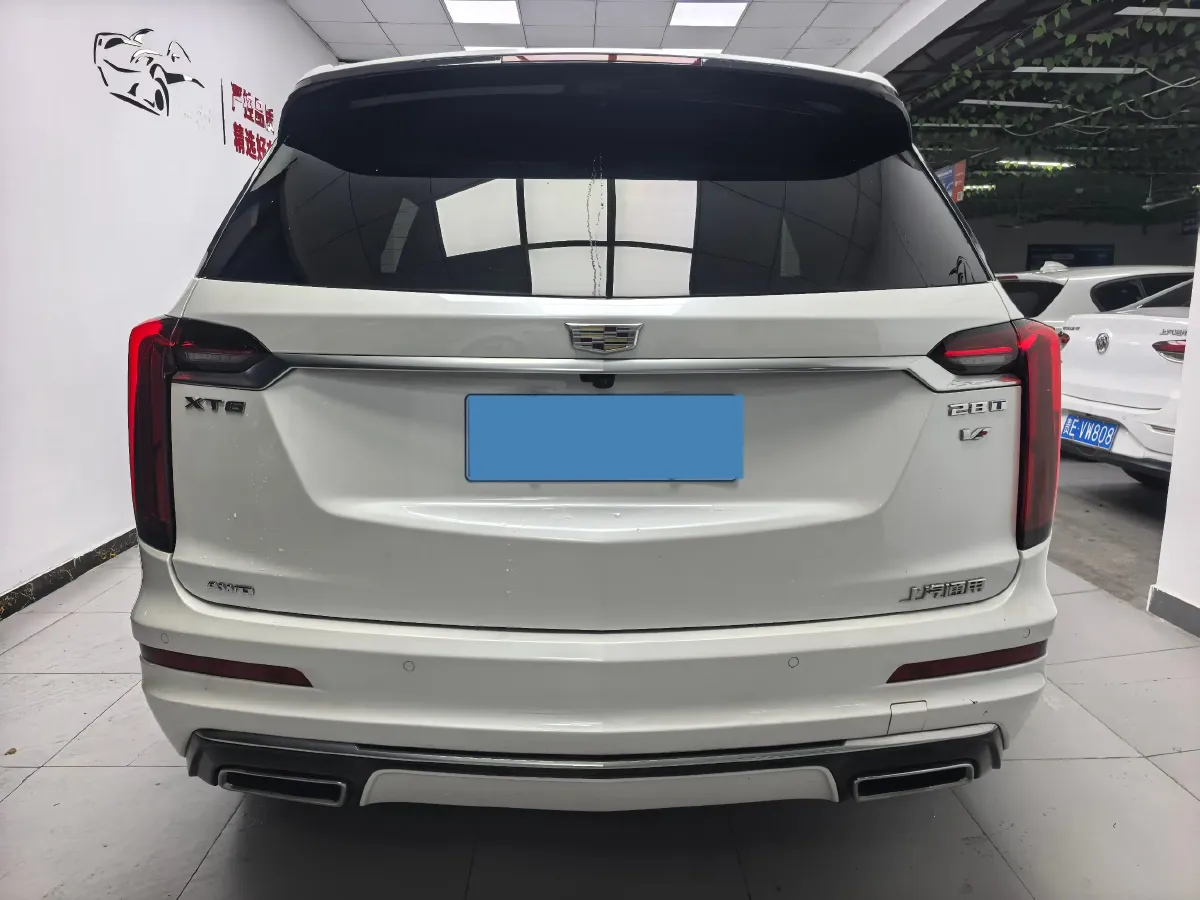 2022 Cadillac XT6 2.0T 237HP L4 9AT,autocango,china used car exporter,china ev exporter,chinese used car exporter,chinese used ev exporter