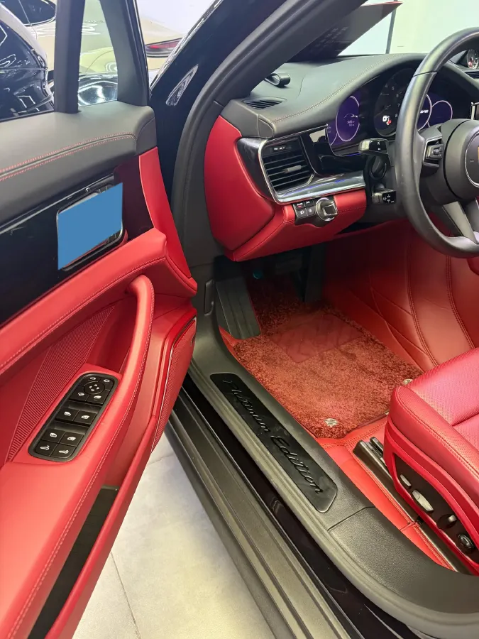 2023 Porsche Panamera 2.9T 330HP V6 8DCT,autocango,china used car exporter,china ev exporter,chinese used car exporter,chinese used ev exporter