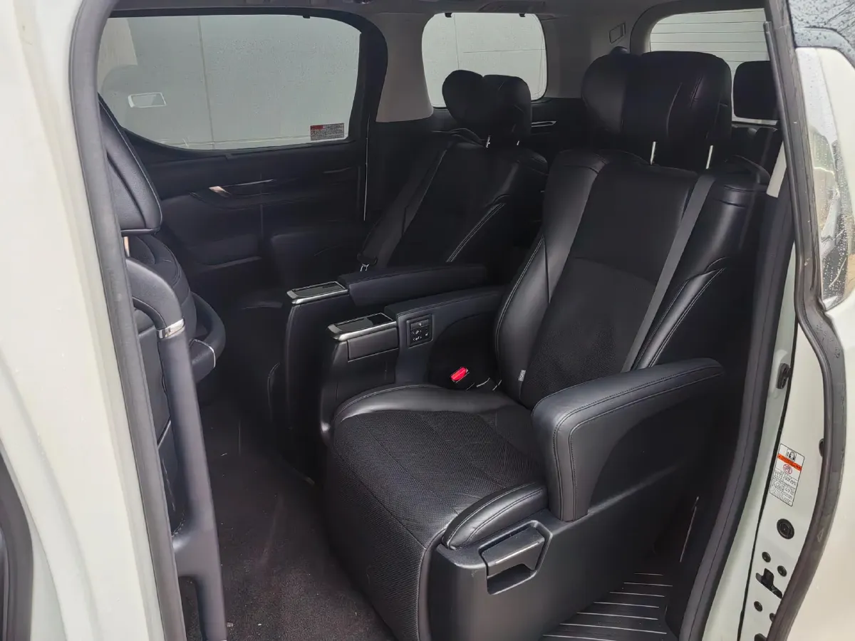 2020 Toyota Vellfire 2.5L 117HP L4 E-CVT Hybrid,autocango,china used car exporter,china ev exporter,chinese used car exporter,chinese used ev exporter