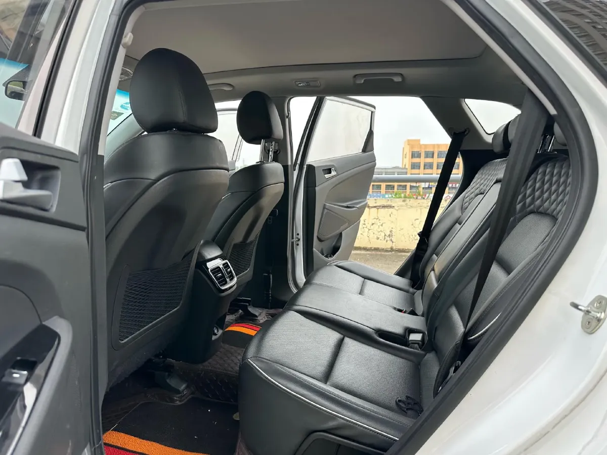 2020 Hyundai Tucson 1.6T 177HP L4 7DCT,autocango,china used car exporter,china ev exporter,chinese used car exporter,chinese used ev exporter