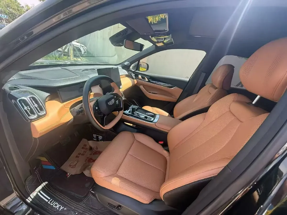 2025 Geely StarRay 1.5T 181HP L4 7DCT,autocango,china used car exporter,china ev exporter,chinese used car exporter,chinese used ev exporter