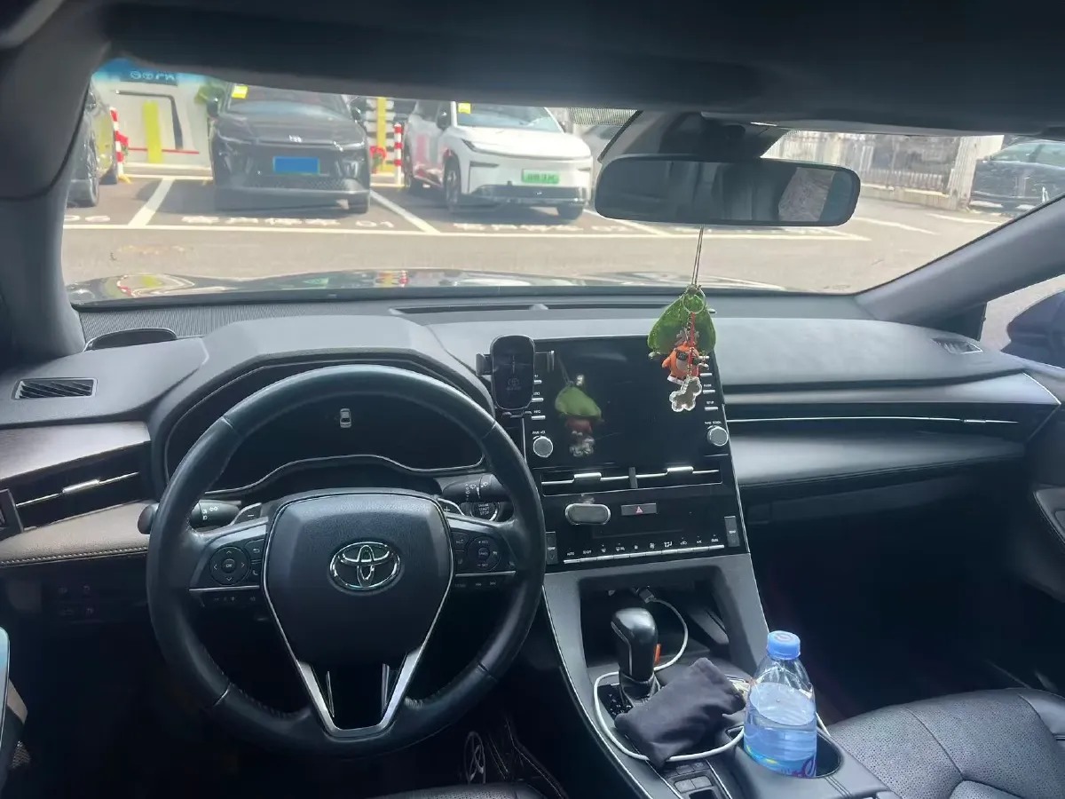 2021 Toyota Avalon 2.5L 209HP L4 8AT,autocango,china used car exporter,china ev exporter,chinese used car exporter,chinese used ev exporter