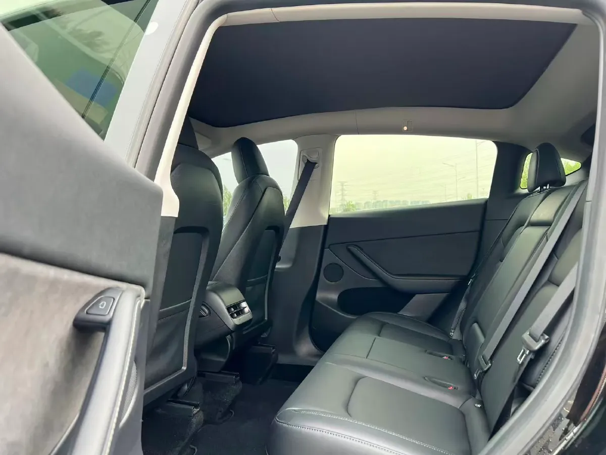 2022 Tesla Model Y BEV 78.4KWH,autocango,china used car exporter,china ev exporter,chinese used car exporter,chinese used ev exporter