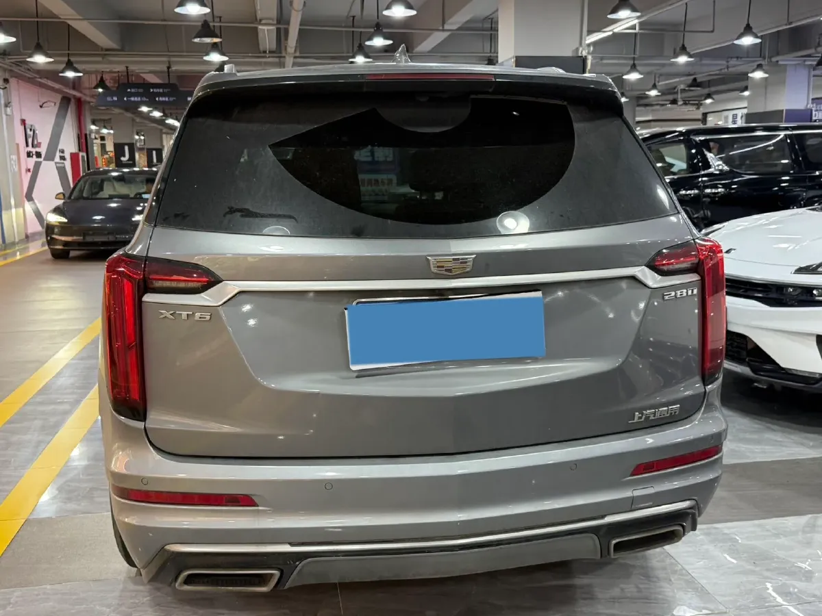 2021 Cadillac XT6 2.0T 237HP L4 9AT,autocango,china used car exporter,china ev exporter,chinese used car exporter,chinese used ev exporter