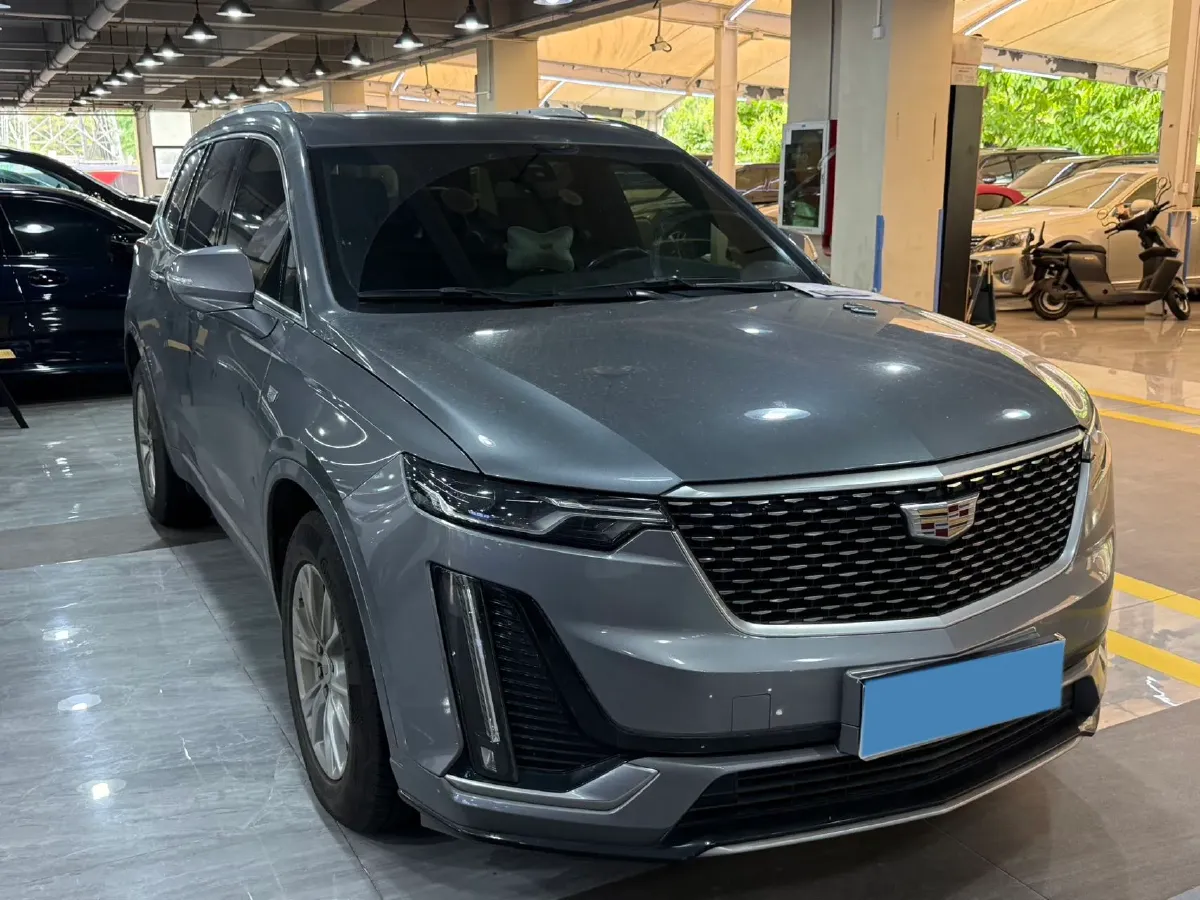 2021 Cadillac XT6 2.0T 237HP L4 9AT,autocango,china used car exporter,china ev exporter,chinese used car exporter,chinese used ev exporter
