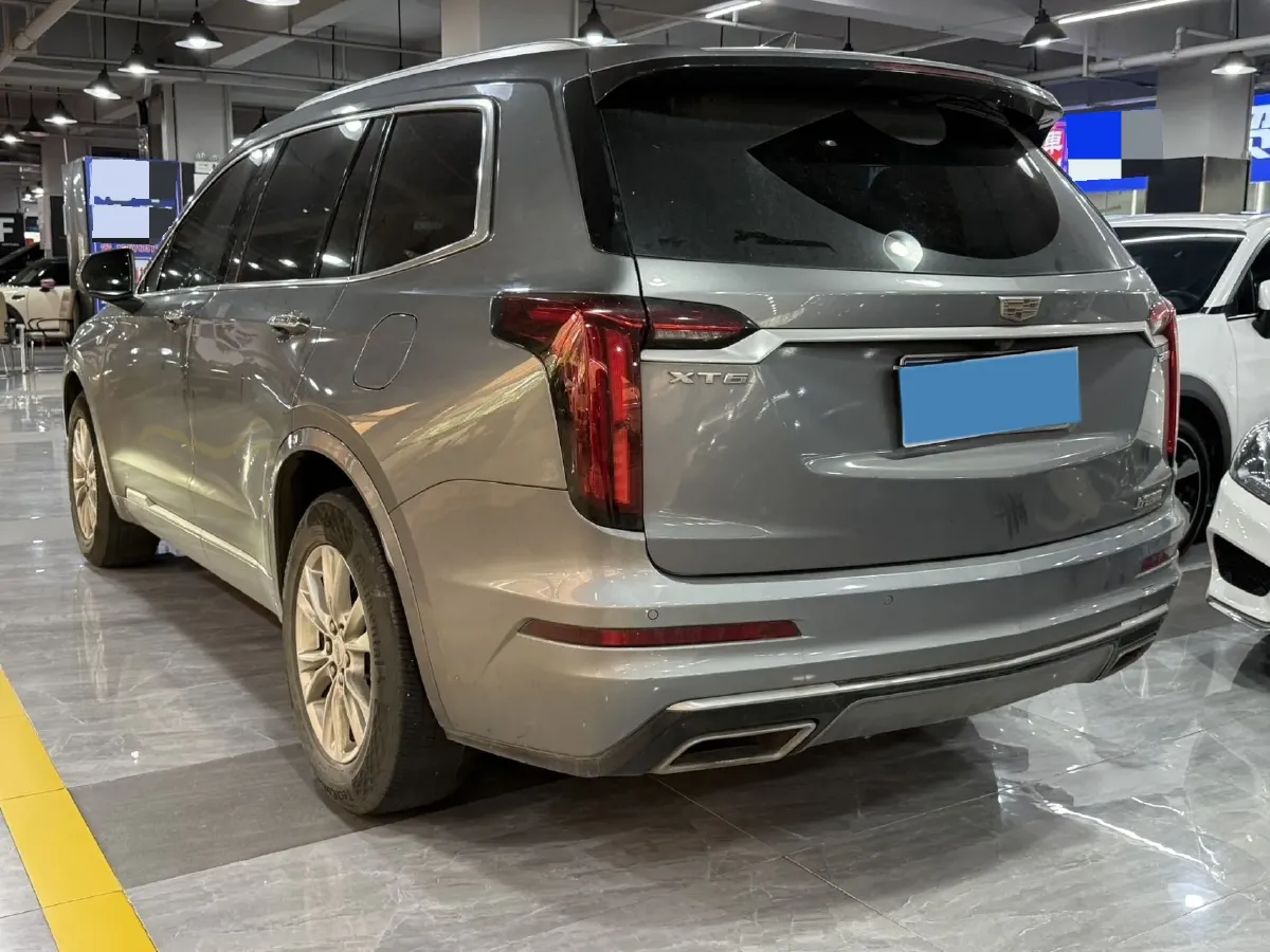 2021 Cadillac XT6 2.0T 237HP L4 9AT,autocango,china used car exporter,china ev exporter,chinese used car exporter,chinese used ev exporter