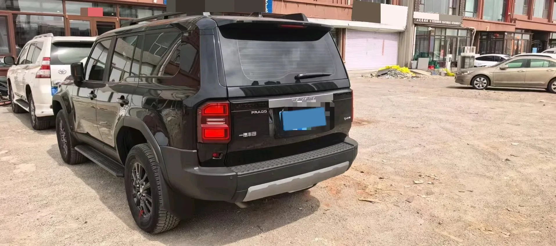 2025 Toyota Land Cruiser Prado 2.4T 282HP L4 8AT Hybrid 5.1KWH,autocango,china used car exporter,china ev exporter,chinese used car exporter,chinese used ev exporter