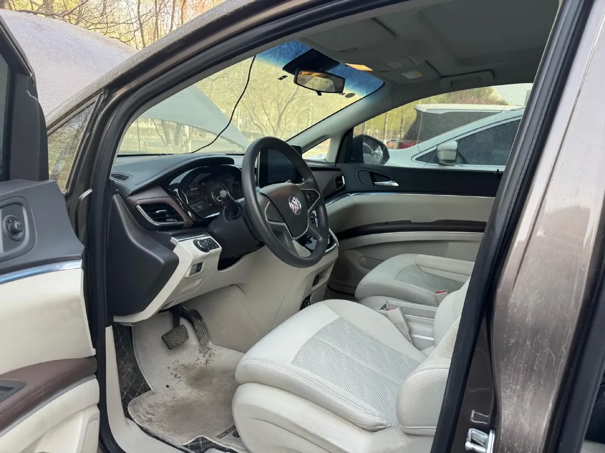 2023 Buick GL8 2.0T 237HP L4 9AT,autocango,china used car exporter,china ev exporter,chinese used car exporter,chinese used ev exporter