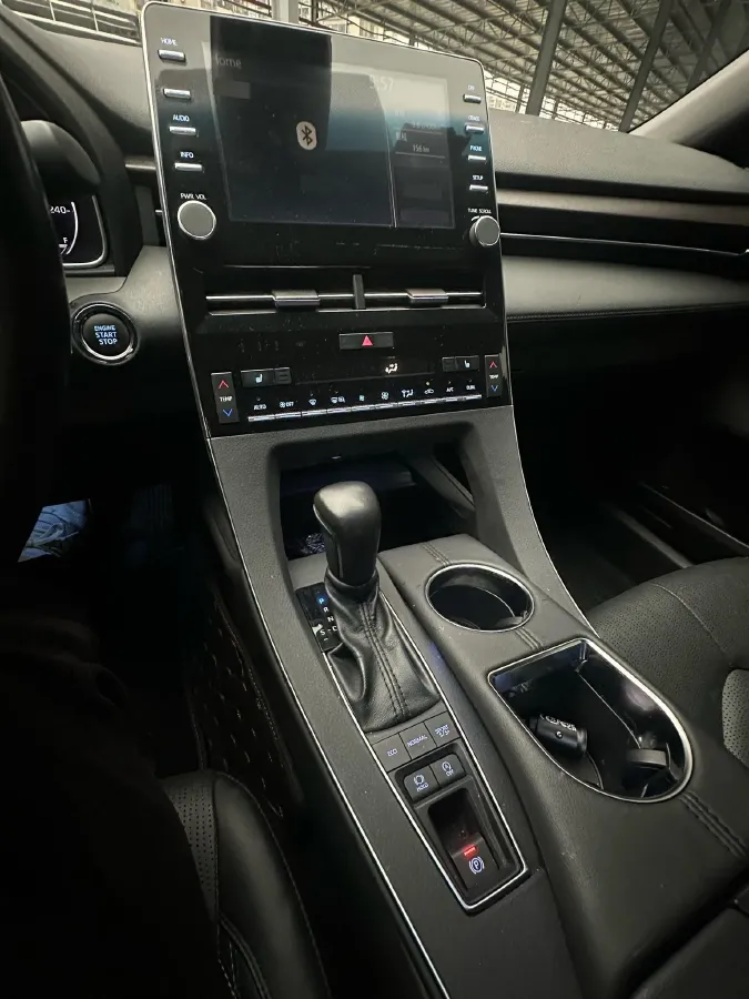 2019 Toyota Avalon 2.5L 209HP L4 8AT,autocango,china used car exporter,china ev exporter,chinese used car exporter,chinese used ev exporter