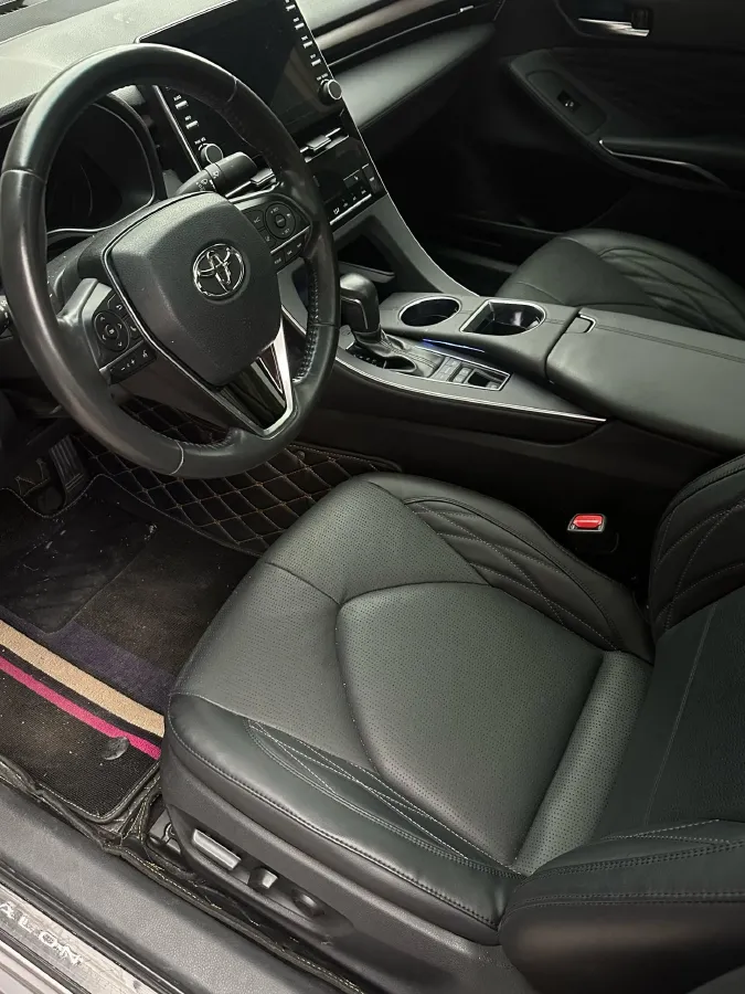 2019 Toyota Avalon 2.5L 209HP L4 8AT,autocango,china used car exporter,china ev exporter,chinese used car exporter,chinese used ev exporter