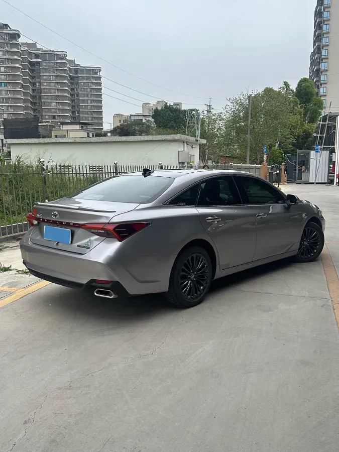 2019 Toyota Avalon 2.5L 209HP L4 8AT,autocango,china used car exporter,china ev exporter,chinese used car exporter,chinese used ev exporter