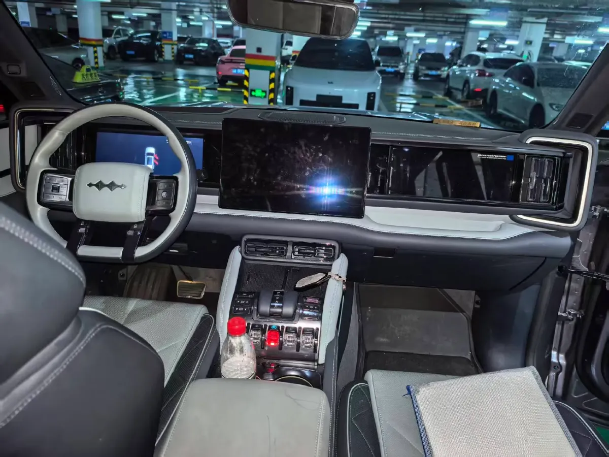 2023 FangChengBao Bao 5 1.5T 194HP L4 E-CVT PHEV 31.8KWH,autocango,china used car exporter,china ev exporter,chinese used car exporter,chinese used ev exporter