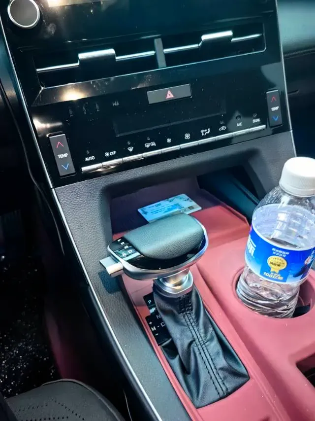 2022 Toyota Avalon 2.0L 178HP L4 CVT,autocango,china used car exporter,china ev exporter,chinese used car exporter,chinese used ev exporter