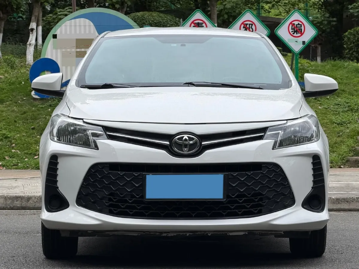 2019 Toyota Vios FS 1.5L 110HP L4 CVT,autocango,china used car exporter,china ev exporter,chinese used car exporter,chinese used ev exporter