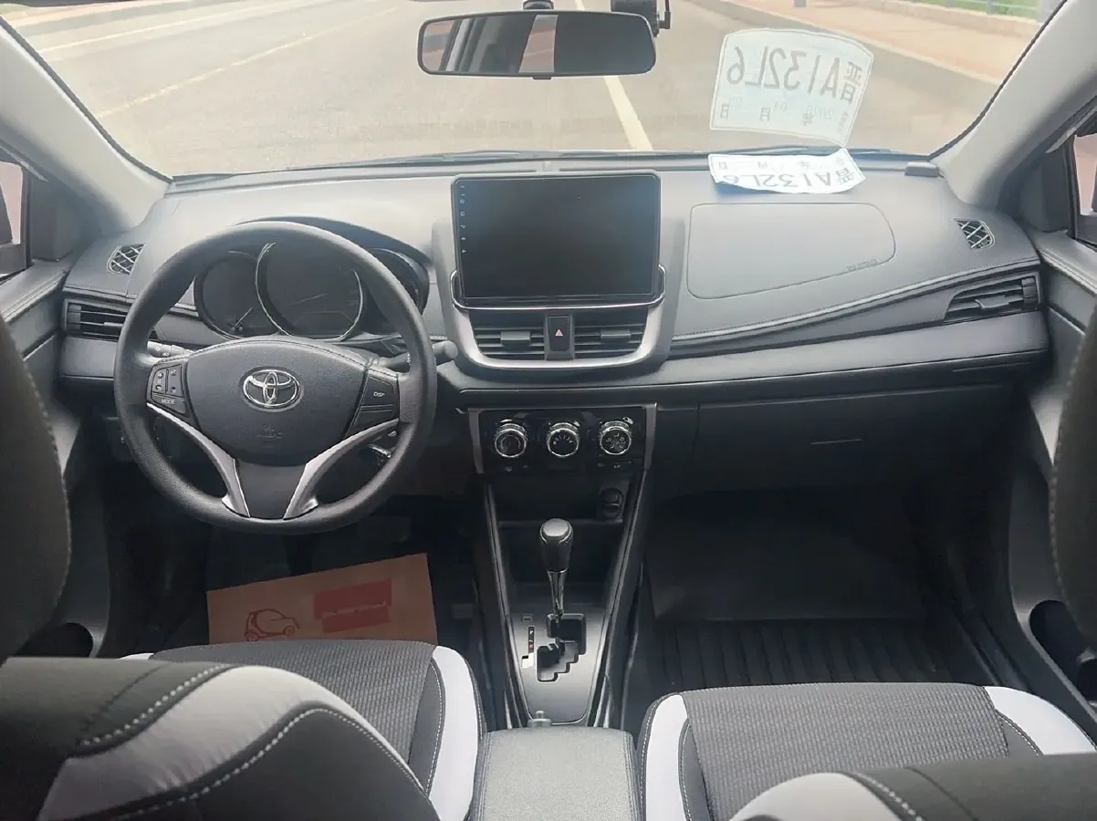 2022 Toyota Yaris L 1.5L 112HP L4 CVT,autocango,china used car exporter,china ev exporter,chinese used car exporter,chinese used ev exporter