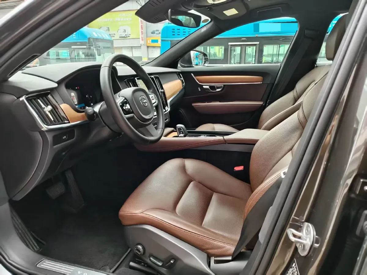 2024 Volvo S90 2.0T 250HP L4 8AT,autocango,china used car exporter,china ev exporter,chinese used car exporter,chinese used ev exporter