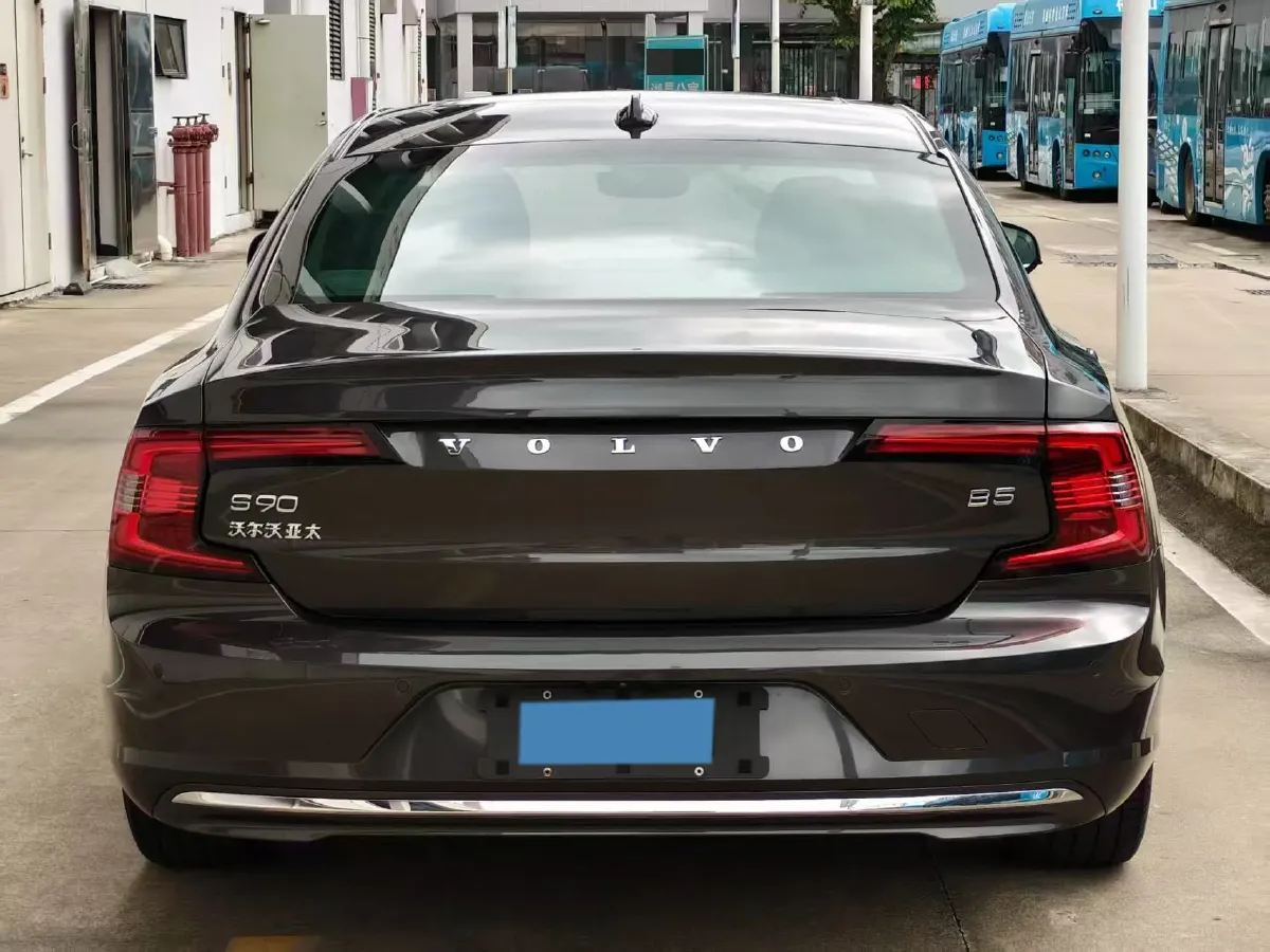 2024 Volvo S90 2.0T 250HP L4 8AT,autocango,china used car exporter,china ev exporter,chinese used car exporter,chinese used ev exporter