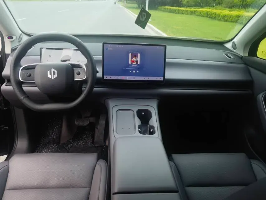 2024 Leapmotor C16 1.5L 95HP L4 REEV 28.4KWH,autocango,china used car exporter,china ev exporter,chinese used car exporter,chinese used ev exporter