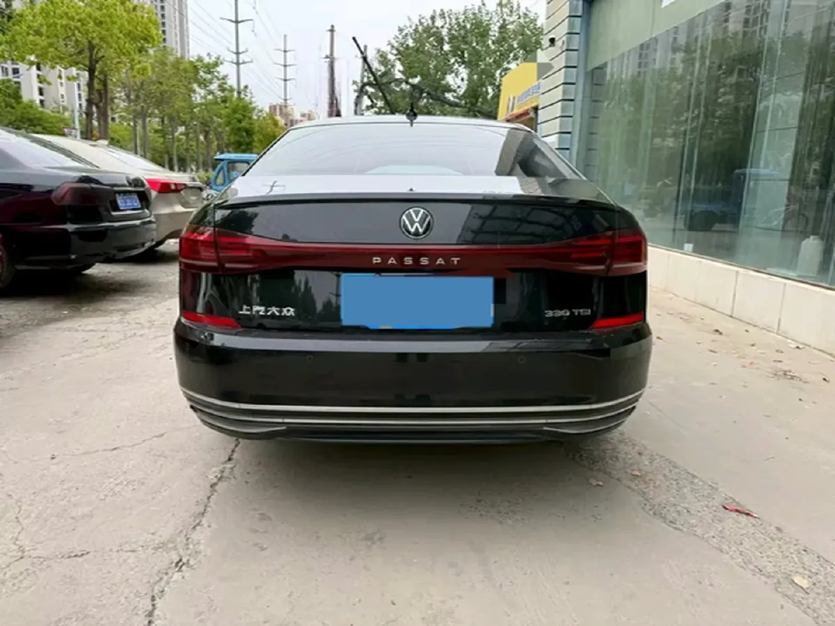 2024 Volkswagen Passat 2.0T 186HP L4 7DCT,autocango,china used car exporter,china ev exporter,chinese used car exporter,chinese used ev exporter