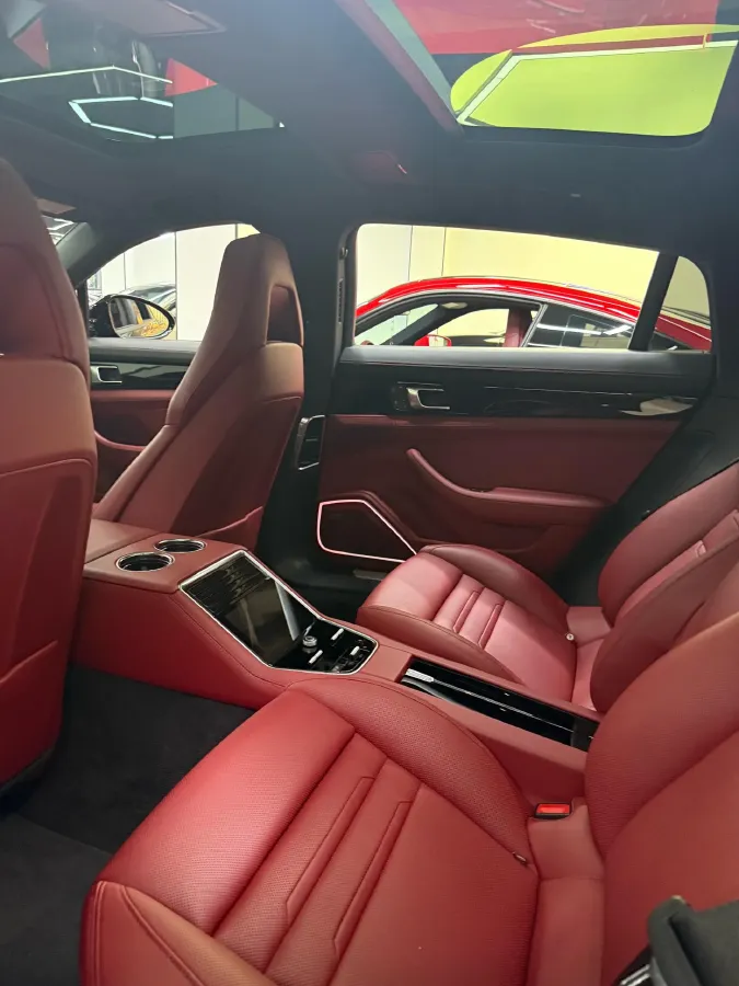 2023 Porsche Panamera 2.9T 330HP V6 8DCT,autocango,china used car exporter,china ev exporter,chinese used car exporter,chinese used ev exporter