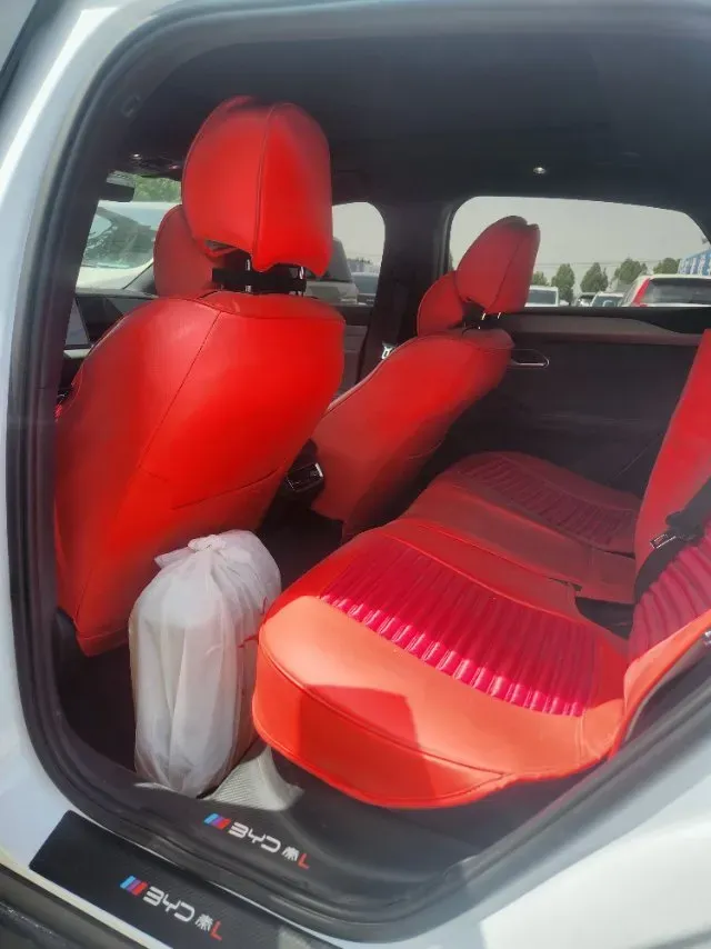 2025 BYD QinL BEV,autocango,china used car exporter,china ev exporter,chinese used car exporter,chinese used ev exporter