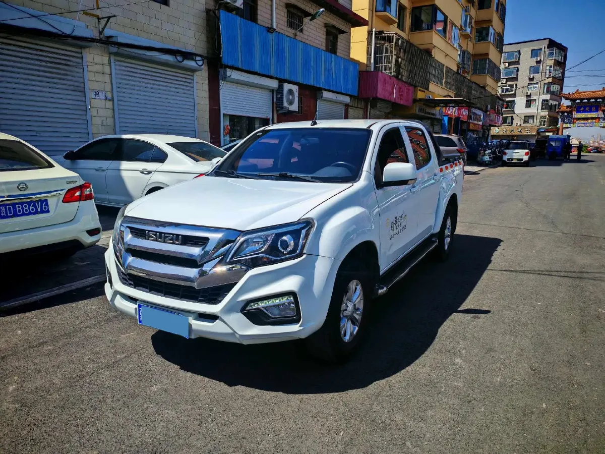 2019 JMC YuHu 5 2.0T 142HP L4 6MT,autocango,china used car exporter,china ev exporter,chinese used car exporter,chinese used ev exporter