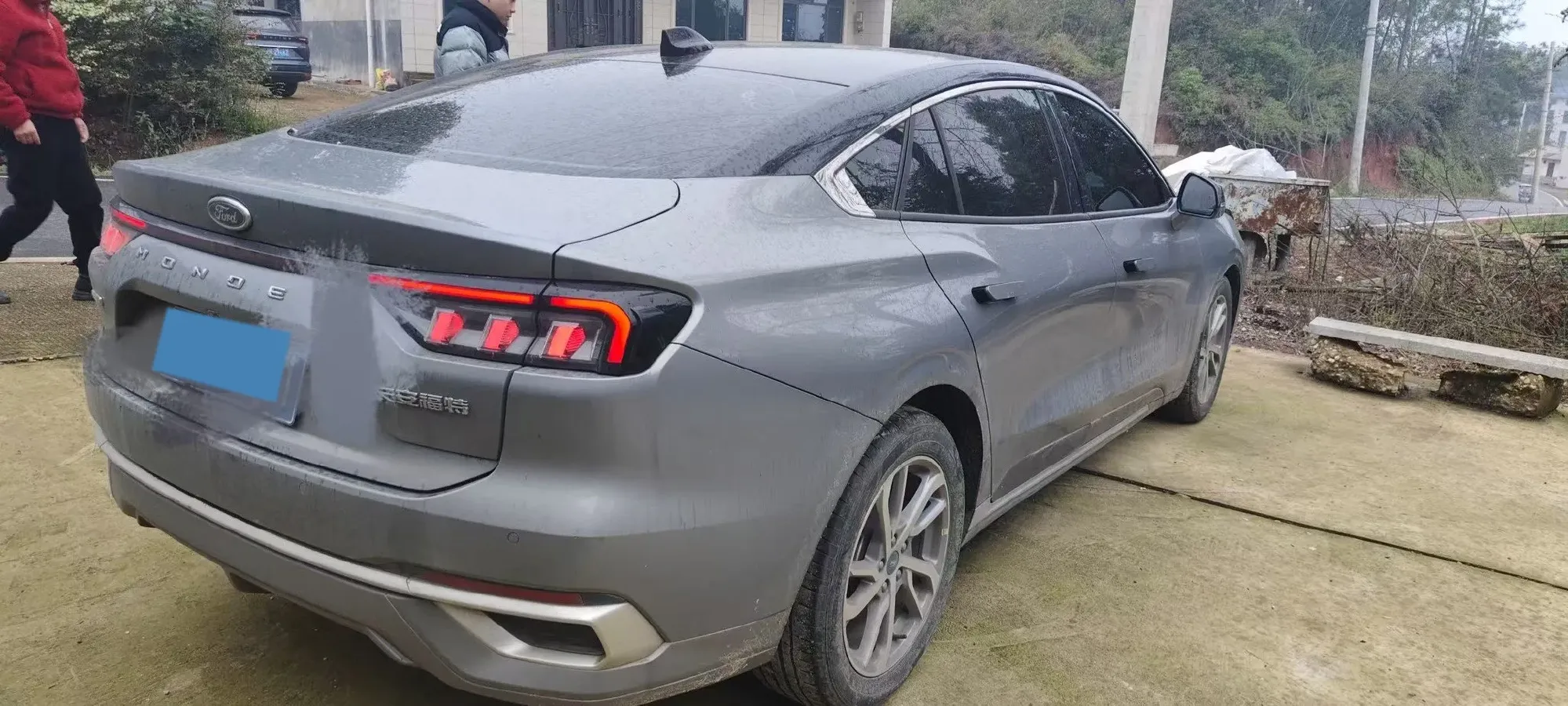 2022 Ford Mondeo 2.0T 238HP L4 8AT,autocango,china used car exporter,china ev exporter,chinese used car exporter,chinese used ev exporter