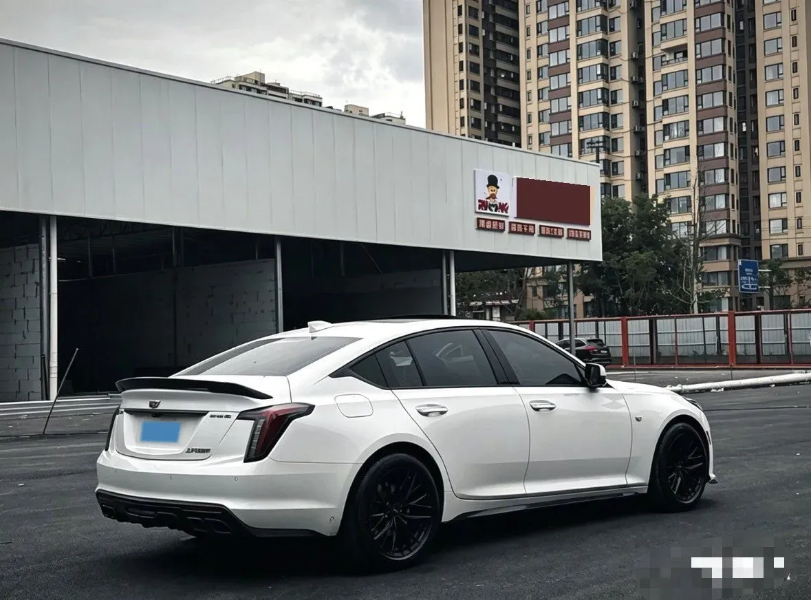 2022 Cadillac CT5 2.0T 237HP L4 10AT,autocango,china used car exporter,china ev exporter,chinese used car exporter,chinese used ev exporter