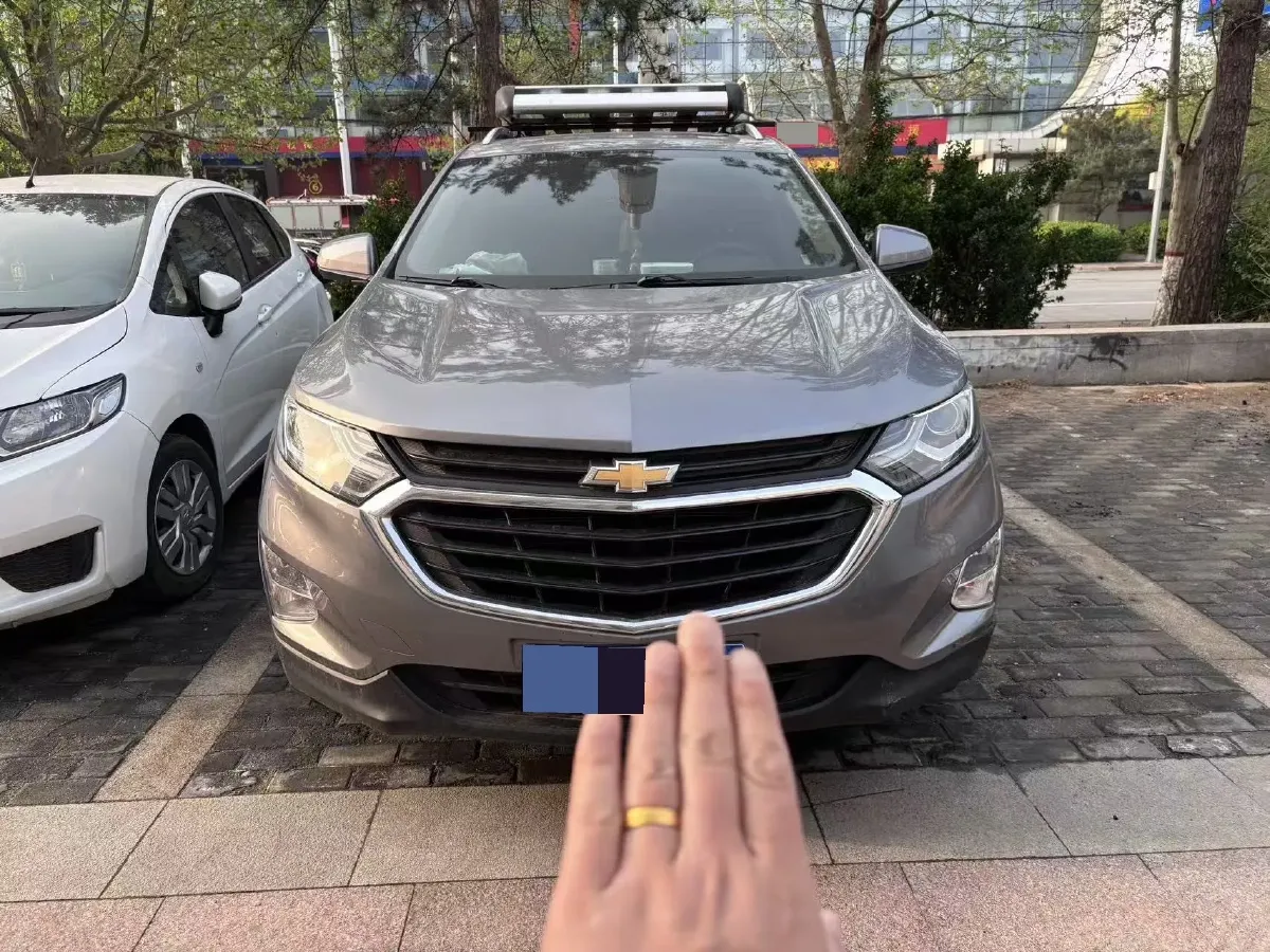 2019 Chevrolet Equinox 1.5T 169HP L4 6AT,autocango,china used car exporter,china ev exporter,chinese used car exporter,chinese used ev exporter