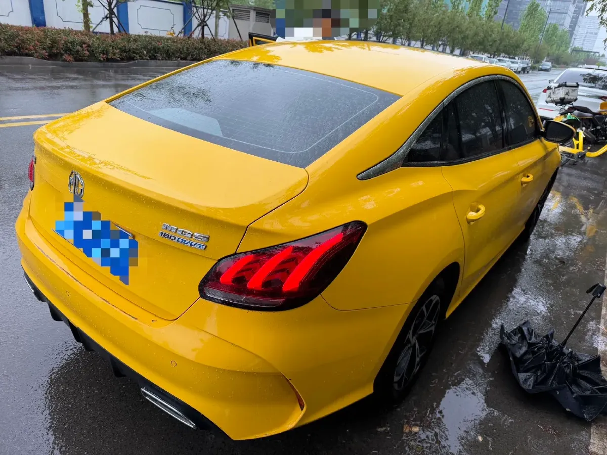 2021 MG 5 1.5L 120HP L4 CVT,autocango,china used car exporter,china ev exporter,chinese used car exporter,chinese used ev exporter