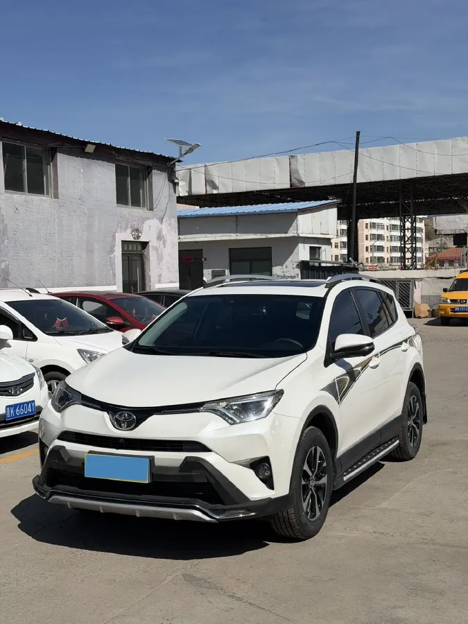 2019 Toyota Camry 2.0L 178HP L4 CVT,autocango,china used car exporter,china ev exporter,chinese used car exporter,chinese used ev exporter