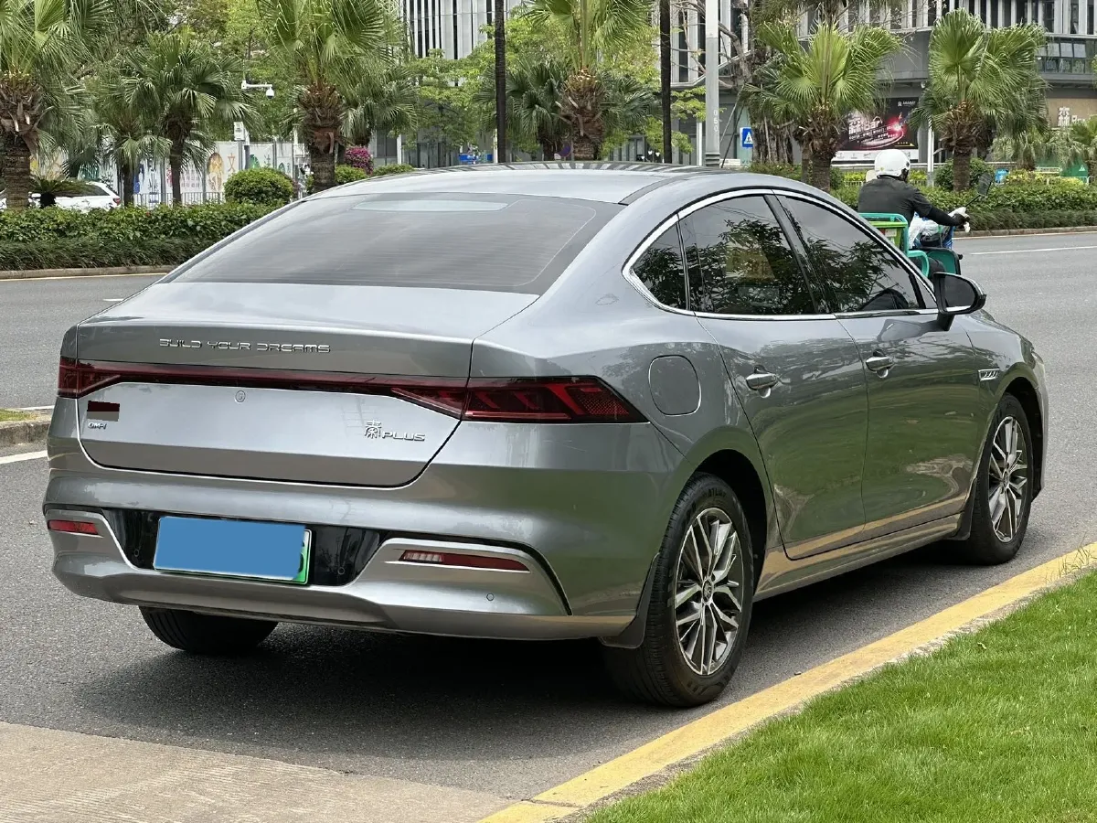 2021 Haval F7 1.5T 169HP L4 7DCT,autocango,china used car exporter,china ev exporter,chinese used car exporter,chinese used ev exporter