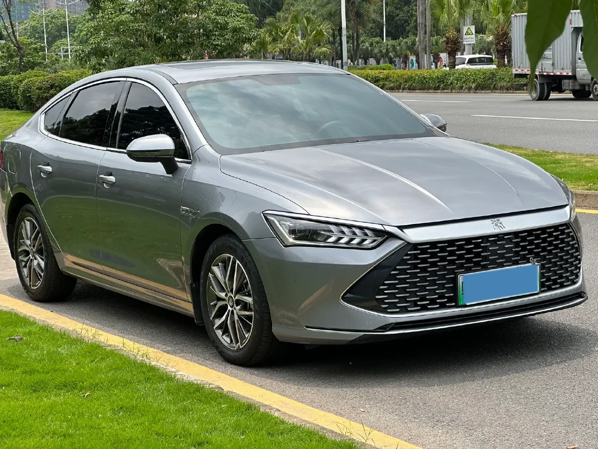 2021 Haval F7 1.5T 169HP L4 7DCT,autocango,china used car exporter,china ev exporter,chinese used car exporter,chinese used ev exporter