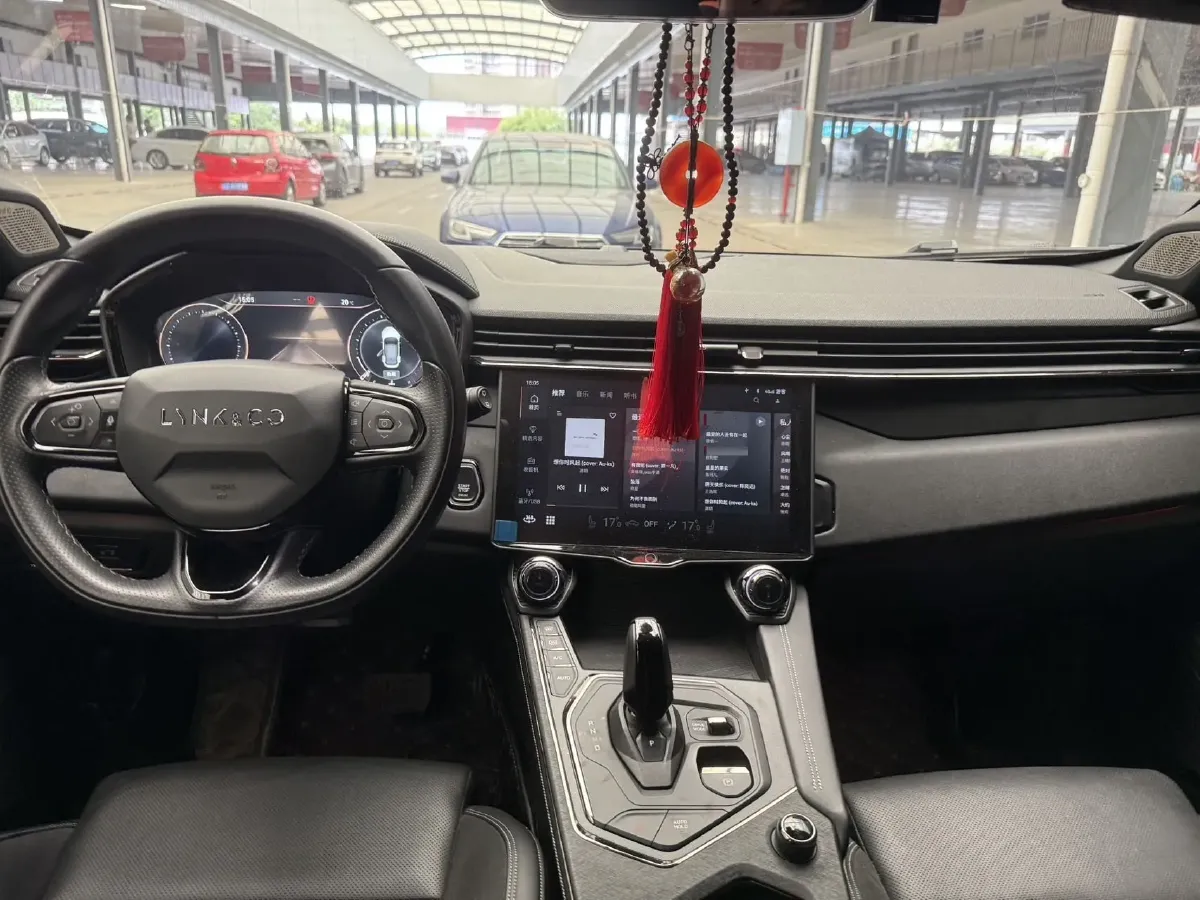 2021 LYNK&CO 01 2.0T 254HP L4 8AT,autocango,china used car exporter,china ev exporter,chinese used car exporter,chinese used ev exporter