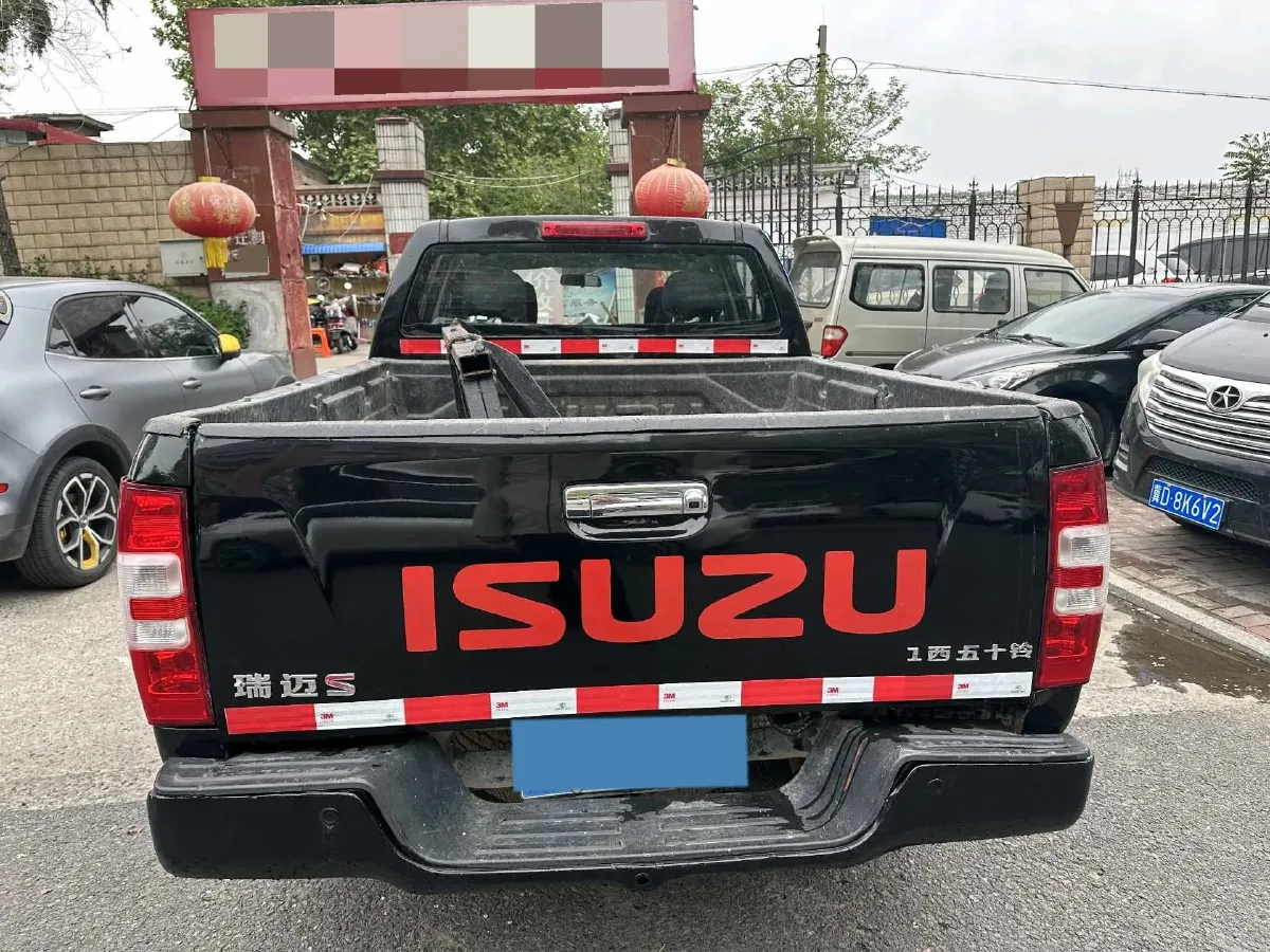 2019 Isuzu RE-MAX Jim 2.0T 204HP L4 5MT,autocango,china used car exporter,china ev exporter,chinese used car exporter,chinese used ev exporter